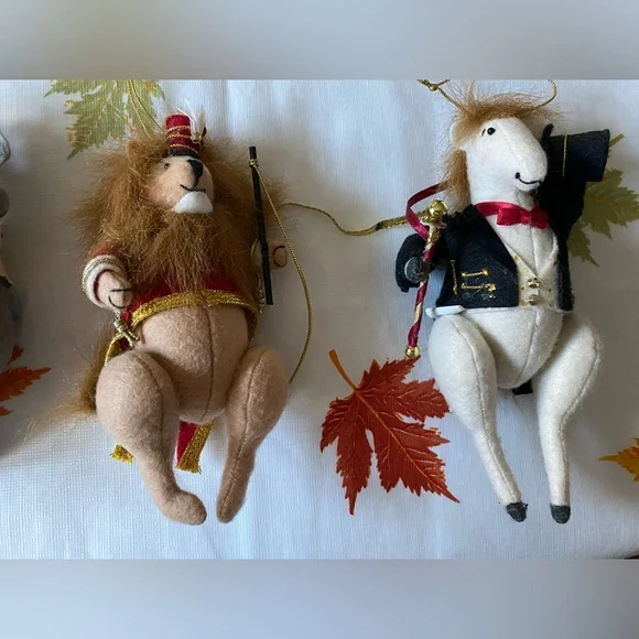 Lot of 4 Seasons of Cannon Falls Heart Felts Circus Animal Felt Ornaments - Picture 6 of 7